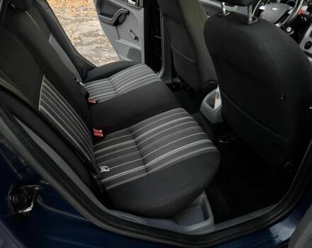 Синий Форд Фокус, объемом двигателя 1.6 л и пробегом 318 тыс. км за 5200 $, фото 11 на Automoto.ua