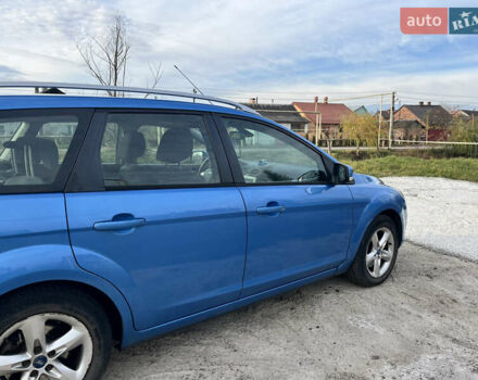 Синій Форд Фокус, об'ємом двигуна 2 л та пробігом 309 тис. км за 6800 $, фото 1 на Automoto.ua