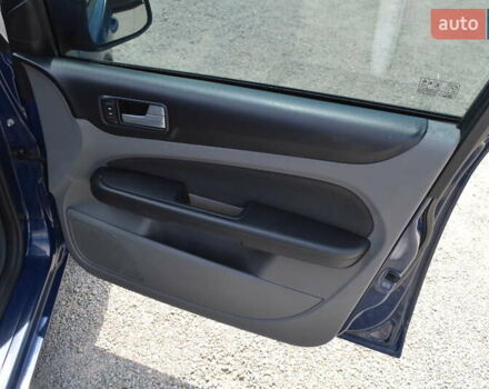 Синий Форд Фокус, объемом двигателя 1.56 л и пробегом 281 тыс. км за 4950 $, фото 15 на Automoto.ua