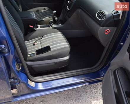 Синий Форд Фокус, объемом двигателя 1.56 л и пробегом 281 тыс. км за 4950 $, фото 18 на Automoto.ua