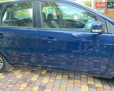 Синий Форд Фокус, объемом двигателя 1.56 л и пробегом 277 тыс. км за 6000 $, фото 19 на Automoto.ua