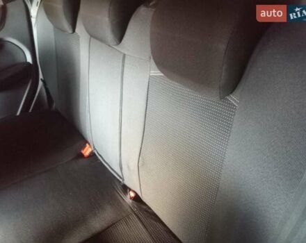 Синій Форд Фокус, об'ємом двигуна 1.6 л та пробігом 283 тис. км за 5461 $, фото 16 на Automoto.ua