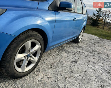 Синій Форд Фокус, об'ємом двигуна 2 л та пробігом 309 тис. км за 6800 $, фото 8 на Automoto.ua