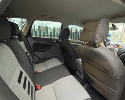 Синий Форд Фокус, объемом двигателя 1.56 л и пробегом 291 тыс. км за 6200 $, фото 4 на Automoto.ua