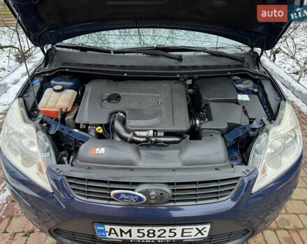 Синій Форд Фокус, об'ємом двигуна 1.6 л та пробігом 318 тис. км за 4600 $, фото 29 на Automoto.ua