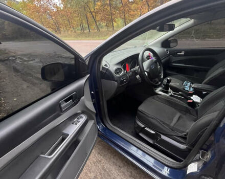 Синий Форд Фокус, объемом двигателя 1.56 л и пробегом 284 тыс. км за 5750 $, фото 5 на Automoto.ua