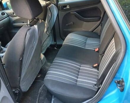 Синій Форд Фокус, об'ємом двигуна 1.56 л та пробігом 277 тис. км за 5500 $, фото 3 на Automoto.ua