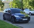 Синій Форд Фокус, об'ємом двигуна 1.6 л та пробігом 194 тис. км за 5500 $, фото 2 на Automoto.ua