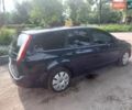 Синий Форд Фокус, объемом двигателя 1.6 л и пробегом 280 тыс. км за 6700 $, фото 1 на Automoto.ua