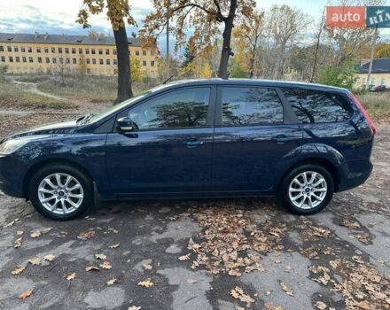 Синій Форд Фокус, об'ємом двигуна 1.6 л та пробігом 318 тис. км за 5200 $, фото 1 на Automoto.ua
