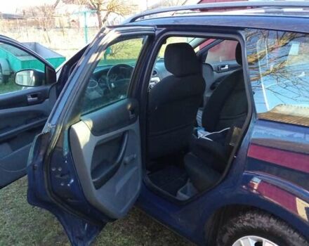 Синій Форд Фокус, об'ємом двигуна 1.6 л та пробігом 265 тис. км за 5900 $, фото 9 на Automoto.ua