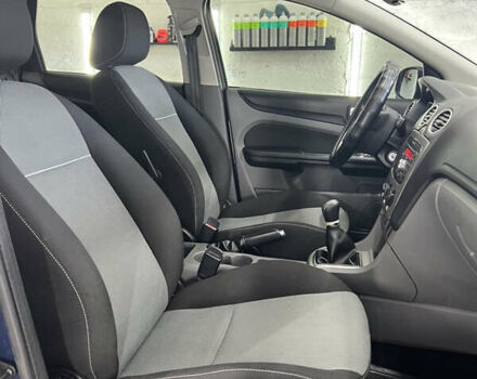 Синій Форд Фокус, об'ємом двигуна 1.56 л та пробігом 302 тис. км за 5300 $, фото 6 на Automoto.ua