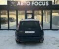 Синий Форд Фокус, объемом двигателя 1.6 л и пробегом 244 тыс. км за 6790 $, фото 6 на Automoto.ua