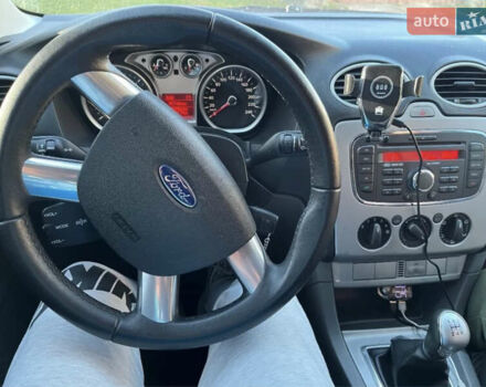 Синій Форд Фокус, об'ємом двигуна 1.56 л та пробігом 242 тис. км за 5650 $, фото 5 на Automoto.ua