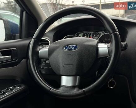 Синий Форд Фокус, объемом двигателя 1.6 л и пробегом 150 тыс. км за 6250 $, фото 34 на Automoto.ua