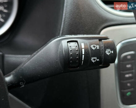 Синій Форд Фокус, об'ємом двигуна 1.6 л та пробігом 249 тис. км за 4900 $, фото 52 на Automoto.ua