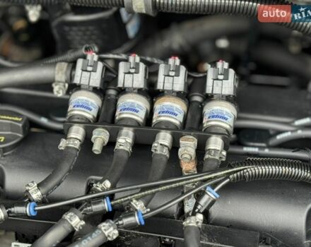 Синий Форд Фокус, объемом двигателя 1.6 л и пробегом 234 тыс. км за 5800 $, фото 26 на Automoto.ua