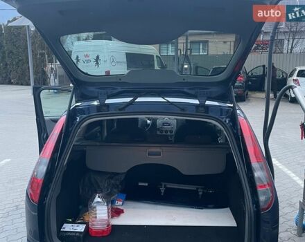 Синий Форд Фокус, объемом двигателя 1.6 л и пробегом 261 тыс. км за 5800 $, фото 8 на Automoto.ua