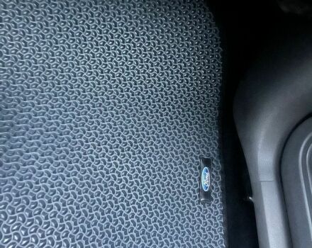 Синій Форд Фокус, об'ємом двигуна 1.6 л та пробігом 272 тис. км за 5150 $, фото 39 на Automoto.ua