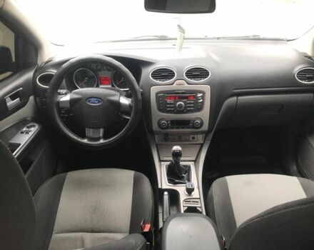 Синій Форд Фокус, об'ємом двигуна 1.8 л та пробігом 231 тис. км за 4500 $, фото 7 на Automoto.ua