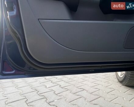 Синий Форд Фокус, объемом двигателя 2 л и пробегом 285 тыс. км за 5300 $, фото 29 на Automoto.ua