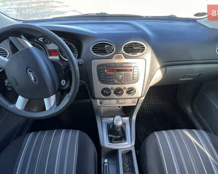 Синий Форд Фокус, объемом двигателя 1.56 л и пробегом 345 тыс. км за 5500 $, фото 15 на Automoto.ua