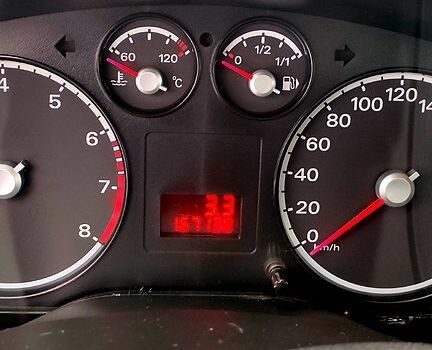 Синій Форд Фокус, об'ємом двигуна 1.6 л та пробігом 167 тис. км за 5100 $, фото 11 на Automoto.ua