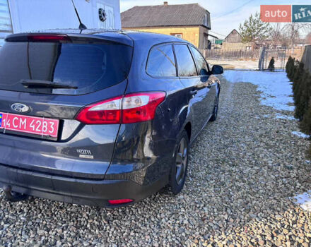 Синий Форд Фокус, объемом двигателя 1.6 л и пробегом 235 тыс. км за 6950 $, фото 4 на Automoto.ua