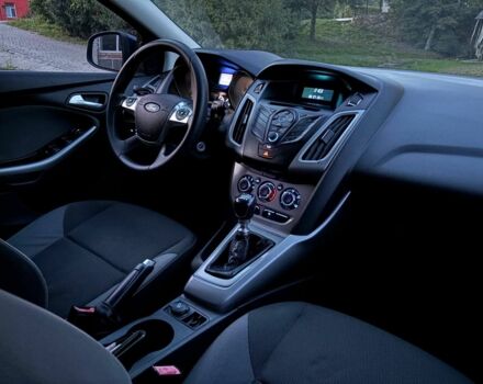 Синий Форд Фокус, объемом двигателя 1.6 л и пробегом 221 тыс. км за 7300 $, фото 8 на Automoto.ua