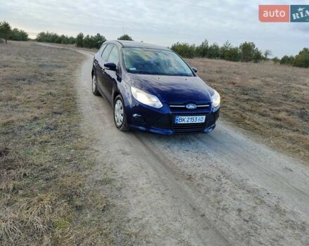 Синий Форд Фокус, объемом двигателя 1.56 л и пробегом 330 тыс. км за 7800 $, фото 6 на Automoto.ua