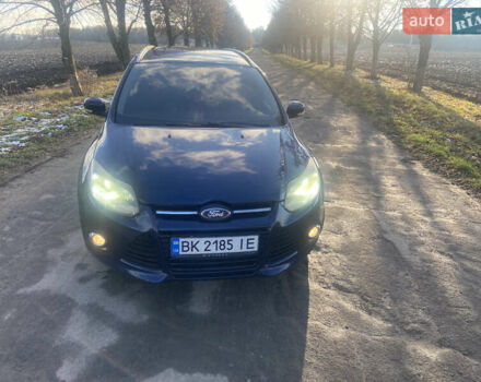 Синий Форд Фокус, объемом двигателя 1.6 л и пробегом 260 тыс. км за 7300 $, фото 1 на Automoto.ua
