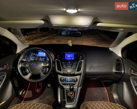 Синий Форд Фокус, объемом двигателя 1.6 л и пробегом 260 тыс. км за 7300 $, фото 18 на Automoto.ua