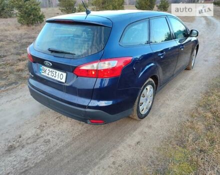 Синий Форд Фокус, объемом двигателя 1.56 л и пробегом 330 тыс. км за 7800 $, фото 4 на Automoto.ua