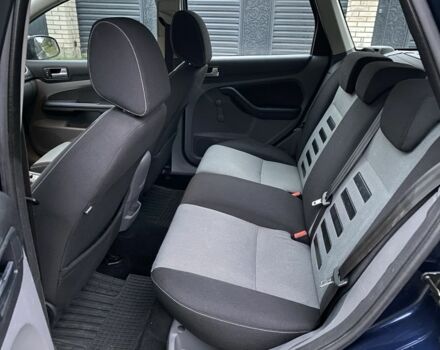 Синий Форд Фокус, объемом двигателя 1.6 л и пробегом 180 тыс. км за 6100 $, фото 7 на Automoto.ua