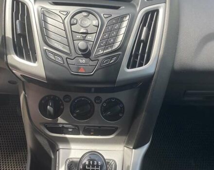 Синий Форд Фокус, объемом двигателя 1.6 л и пробегом 273 тыс. км за 6850 $, фото 7 на Automoto.ua