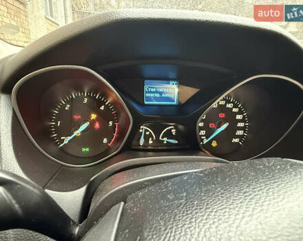 Синий Форд Фокус, объемом двигателя 1.6 л и пробегом 392 тыс. км за 5800 $, фото 9 на Automoto.ua