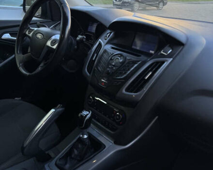 Синій Форд Фокус, об'ємом двигуна 1.6 л та пробігом 240 тис. км за 7900 $, фото 10 на Automoto.ua