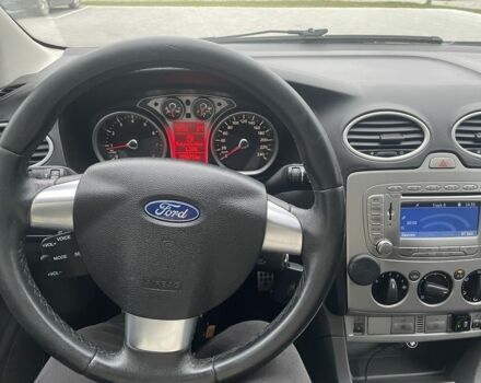 Синий Форд Фокус, объемом двигателя 1.6 л и пробегом 255 тыс. км за 6200 $, фото 8 на Automoto.ua