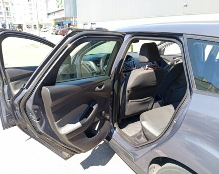 Синій Форд Фокус, об'ємом двигуна 1.6 л та пробігом 250 тис. км за 6250 $, фото 8 на Automoto.ua