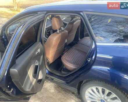 Синий Форд Фокус, объемом двигателя 1.6 л и пробегом 260 тыс. км за 7300 $, фото 7 на Automoto.ua