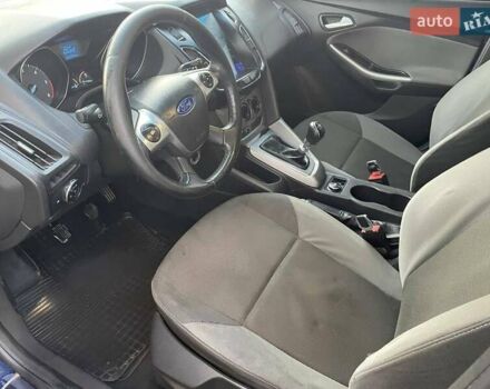 Синий Форд Фокус, объемом двигателя 1.6 л и пробегом 251 тыс. км за 6500 $, фото 6 на Automoto.ua