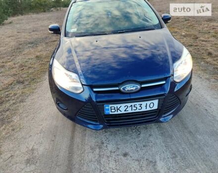 Синий Форд Фокус, объемом двигателя 1.56 л и пробегом 330 тыс. км за 7800 $, фото 1 на Automoto.ua