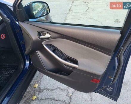 Синий Форд Фокус, объемом двигателя 1.6 л и пробегом 174 тыс. км за 6800 $, фото 17 на Automoto.ua