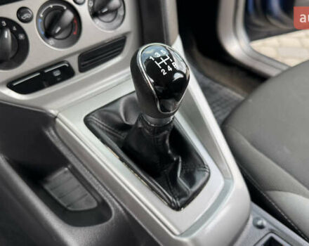 Синій Форд Фокус, об'ємом двигуна 1.6 л та пробігом 236 тис. км за 6450 $, фото 46 на Automoto.ua