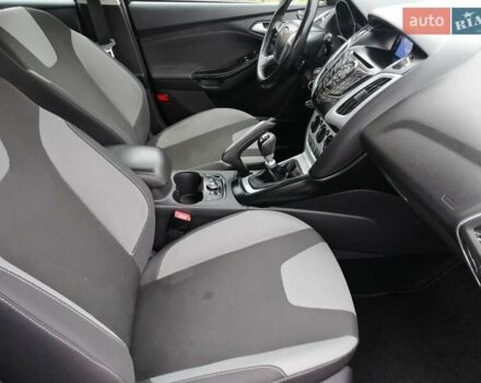 Синий Форд Фокус, объемом двигателя 1.6 л и пробегом 215 тыс. км за 7999 $, фото 41 на Automoto.ua