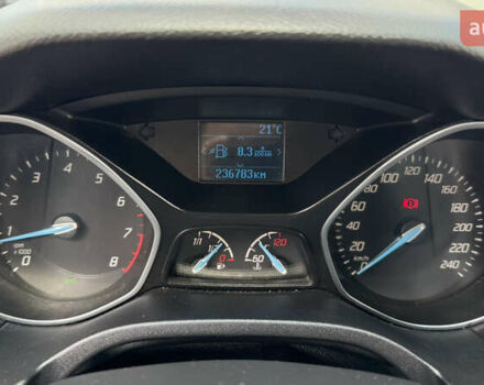 Синій Форд Фокус, об'ємом двигуна 1.6 л та пробігом 236 тис. км за 6450 $, фото 38 на Automoto.ua