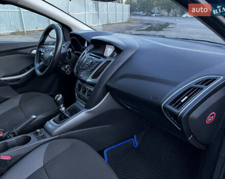 Синий Форд Фокус, объемом двигателя 1.6 л и пробегом 329 тыс. км за 6900 $, фото 8 на Automoto.ua