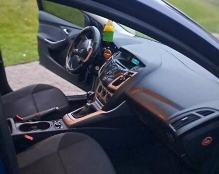 Синій Форд Фокус, об'ємом двигуна 1.6 л та пробігом 295 тис. км за 7800 $, фото 17 на Automoto.ua