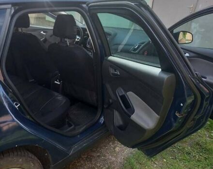 Синий Форд Фокус, объемом двигателя 1.6 л и пробегом 234 тыс. км за 7500 $, фото 5 на Automoto.ua