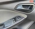Синій Форд Фокус, об'ємом двигуна 1.6 л та пробігом 258 тис. км за 6100 $, фото 12 на Automoto.ua